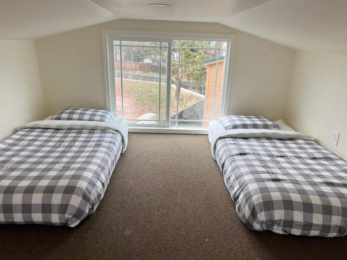 Cedar Tiny Home Woodland Park Ngoại thất bức ảnh